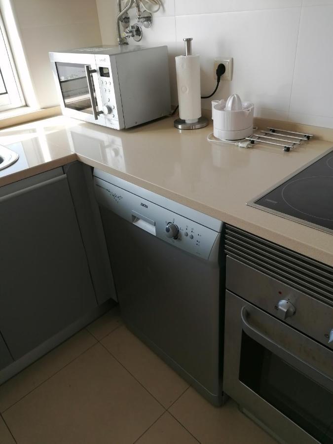 Apartamento Modern With Sunny South Facing Terrace