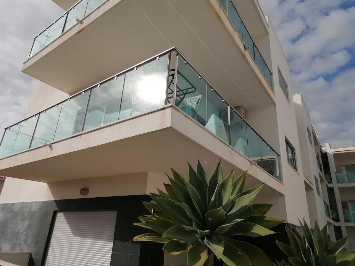 Apartamento Modern With Sunny South Facing Terrace Albufeira